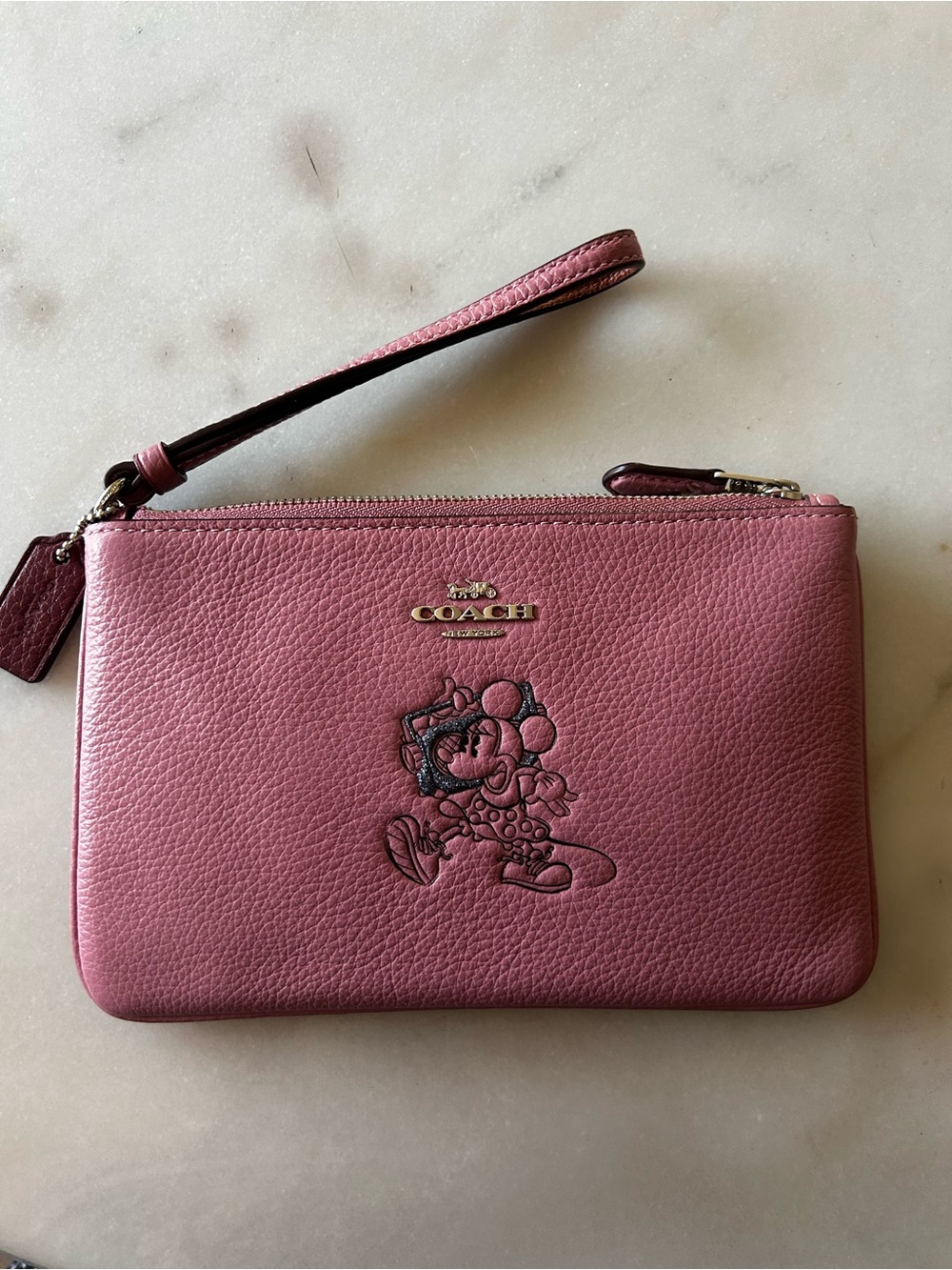 COACH DISNEY WRISTLET